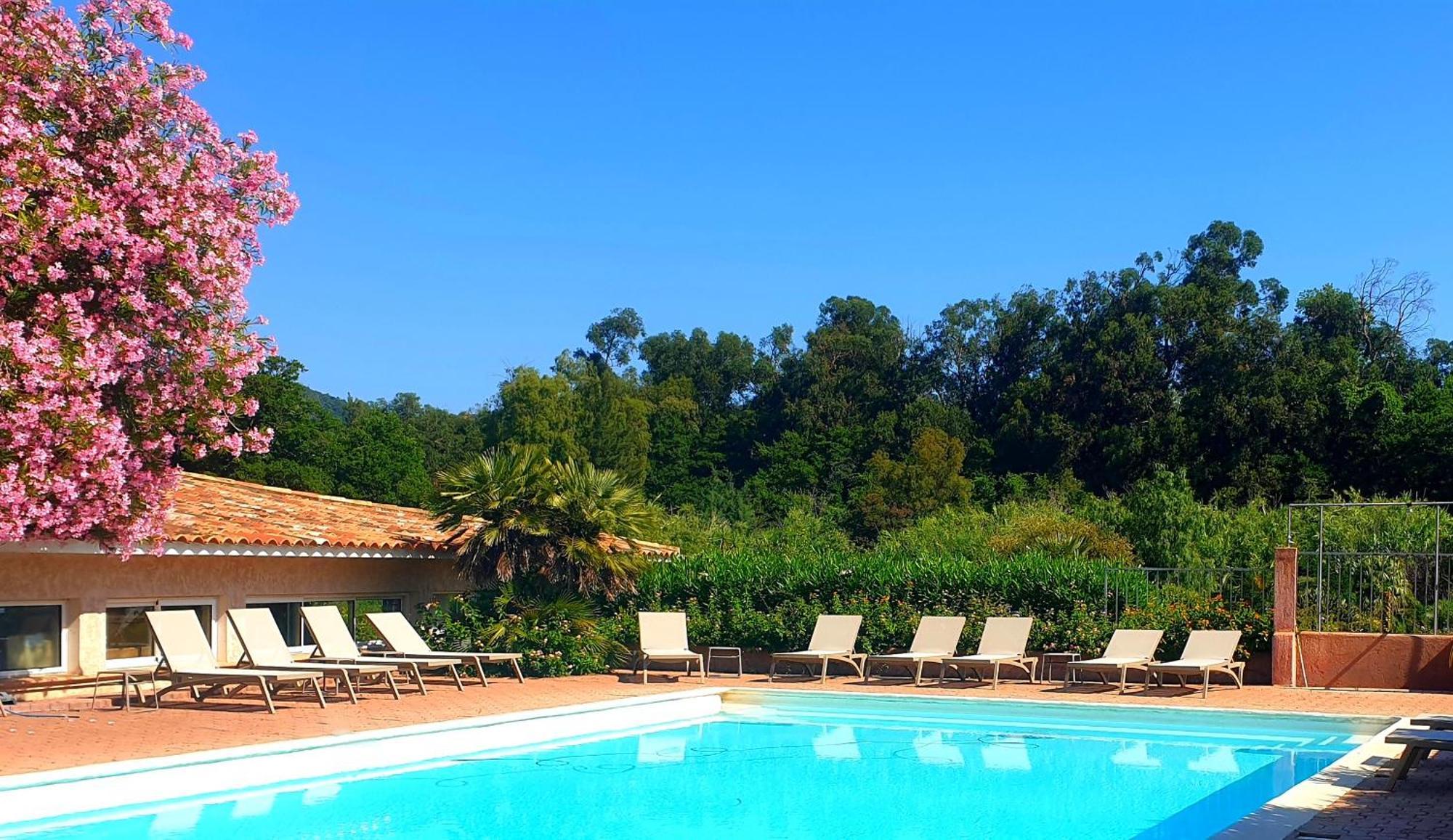 Hotel Olmuccio Sainte-Lucie de Porto-Vecchio Exteriör bild